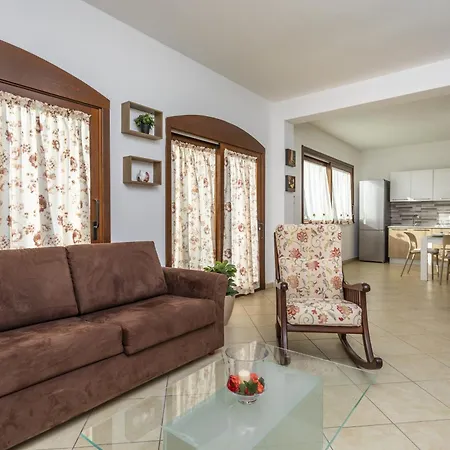 Apartment Di Mauro *